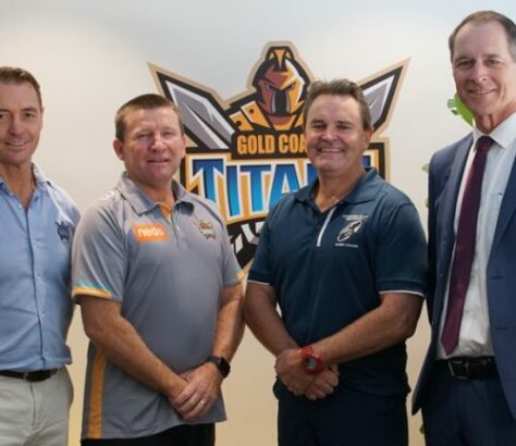 gold-coast-titans-coombabah-state-high-school-500x500