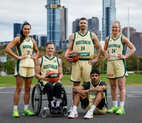 Image of Australian basketballers posing for a photo in Melbourne